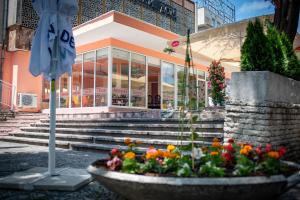 A garden outside Family Hotel Varna