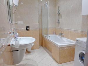 Kúpeľňa v ubytovaní Apartment Górska 54 + 22 fotografií