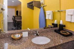 Fotografie z fotogalerie ubytování Americas Best Value Inn West Columbia v destinaci West Columbia
