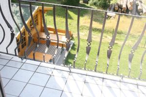 Balkón nebo terasa v ubytování Ferienwohnung Moselhöhe