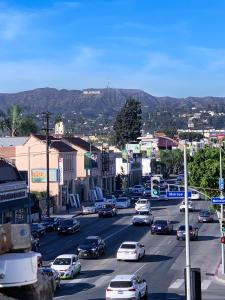 Afbeelding uit fotogalerij van Melrose Hostel in Los Angeles