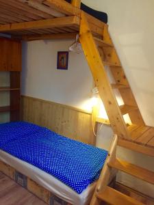 Letto o letti in una camera di Chalupa U Potoka