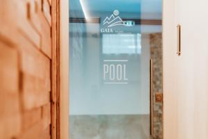 Bazén v ubytovaní Gaia Residence Hotel alebo v jeho blízkosti