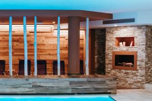 Bazén v ubytovaní Gaia Residence Hotel alebo v jeho blízkosti