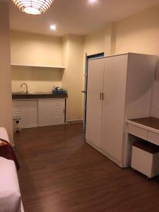 Kuchyň nebo kuchyňský kout v ubytování DB Residence