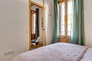 バルセロナにあるCharming & Convenient Apartment Near Plaza Espanyaのギャラリーの写真