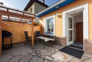 Balkón nebo terasa v ubytování Penzion Sirius