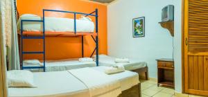 Ліжко або ліжка в номері Berakah B&B- Central Park