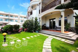 גינה חיצונית ב-Summertimeph Homestay