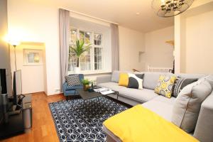 A seating area at Tallinn City Apartments - Old Town