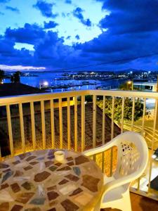 Balkón alebo terasa v ubytovaní 2 bedroom's flat on the beach, City center, 1 line