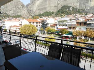 Galería fotográfica de Meteora Panorama at the city Center en Kalabaka