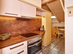 Kuchyň nebo kuchyňský kout v ubytování Gästehaus Renate