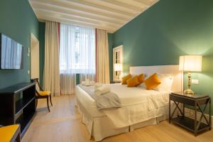 Gallery image of Villoresi Mansion in Florence