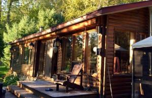 Fotografie z fotogalerie ubytování Chalet "Ici et maintenant, sur le lac" v destinaci Sainte-Marguerite