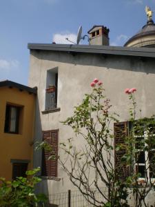 The building in which Az apartmant is located