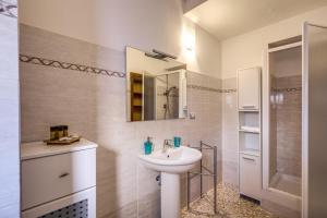 Kúpeľňa v ubytovaní AwesHomeItaly - Lungarno Bellavista Penthouse