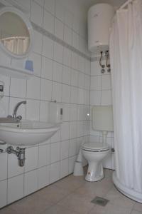 Vonios kambarys apgyvendinimo įstaigoje Apartments Nanini