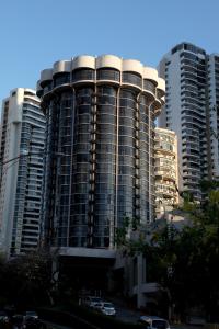 O edifício em que o hotel se localiza