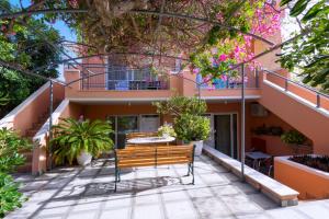 Balkón alebo terasa v ubytovaní Poseidon Studios & Apartments