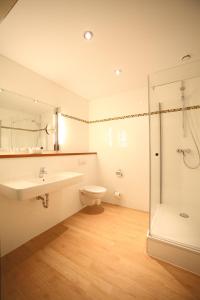 Koupelna v ubytování Alster-Hof