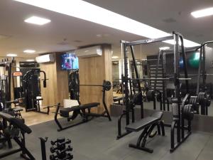 Gimnasio o instalaciones de fitness de Real Residence Hotel