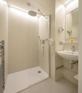 Koupelna v ubytování Hotel Continental