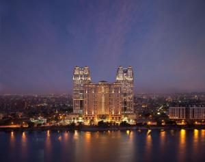 Ein allgemeiner Blick auf Kairo oder ein Stadtblick von des Hotels aus
