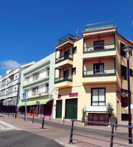 Zdjęcie z galerii obiektu Apartamentos Guahedun w mieście Valle Gran Rey +1 zdjęcie