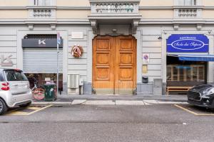 Foto dalla galleria di SPAZIO M&M Via Augusto Anfossi 10 a Milano