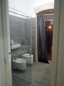 Koupelna v ubytování San Giorgio Modica Hotel