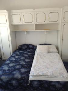 Cama o camas de una habitación en Rozs Ház