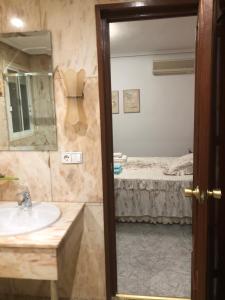 A bathroom at Peso de la Harina - piso completo Még 35 kép