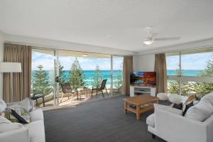Afbeelding uit fotogalerij van Solnamara Beachfront Apartments in Gold Coast