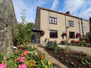 Gallery image of Dove Cottage in Clowne