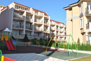 Gallery image of Antorini Apartments in Sveti Vlas