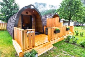 Vonkajšia záhrada v ubytovaní Camping Dreiländereck Blockhütten & Apartments