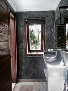 Koupelna v ubytování Ola Ola Lombok + 37 fotografií