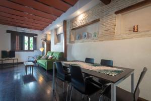 Ruang duduk di Patio del Olivo