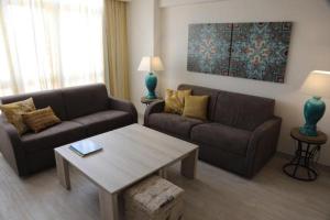 Posedenie v ubytovaní Apartamento Montes de Oca