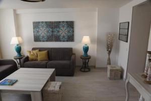 Posedenie v ubytovaní Apartamento Montes de Oca