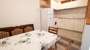 Dapur atau dapur kecil di Villa Lulic