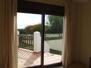 Balkon lub taras w obiekcie 2 Bedroom Apartments on Private Gated Development