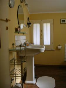 Bilik mandi di Cappone B&B