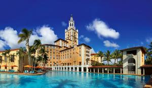 Bazén v ubytování Biltmore Hotel Miami Coral Gables nebo v jeho okolí
