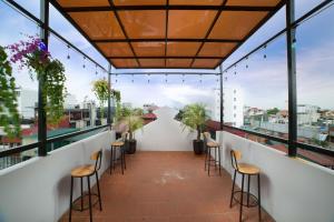 Gallery image of Golden Sail Hotel & Spa in Hanoi