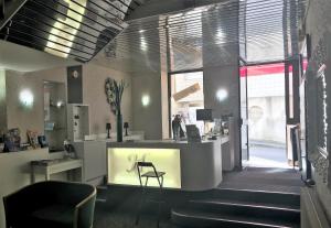 Galeriebild der Unterkunft Hôtel du Commerce in Les Sables-dʼOlonne