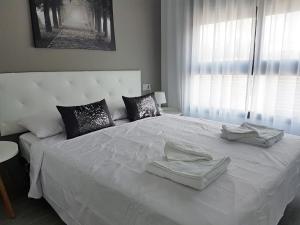 Lova arba lovos apgyvendinimo įstaigoje Apartments Lamar Homes PL002