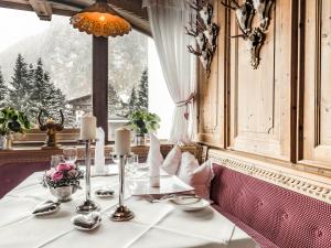 Foto sihtkohas Neustift im Stubaital asuva majutusasutuse Relais&Châteaux Spa-Hotel Jagdhof galeriist