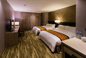 Gallery image of Chiayi Oriental Pearl International Hotel in Fanlu